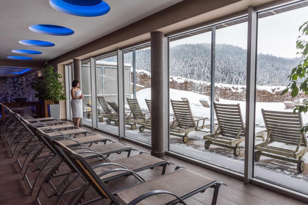 Spa Hotel Lanterna Velke Karlovice Ngoại thất bức ảnh