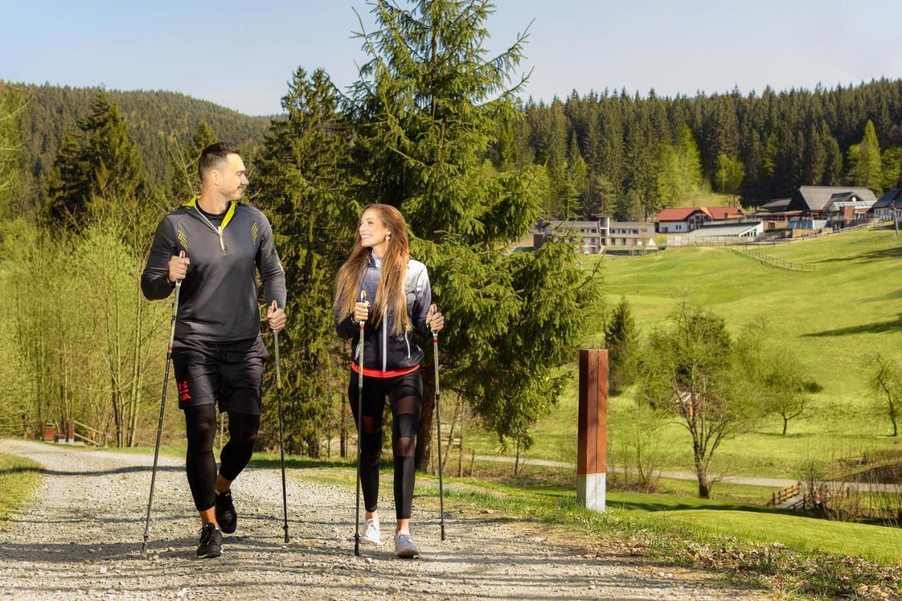 Spa Hotel Lanterna Velke Karlovice Ngoại thất bức ảnh