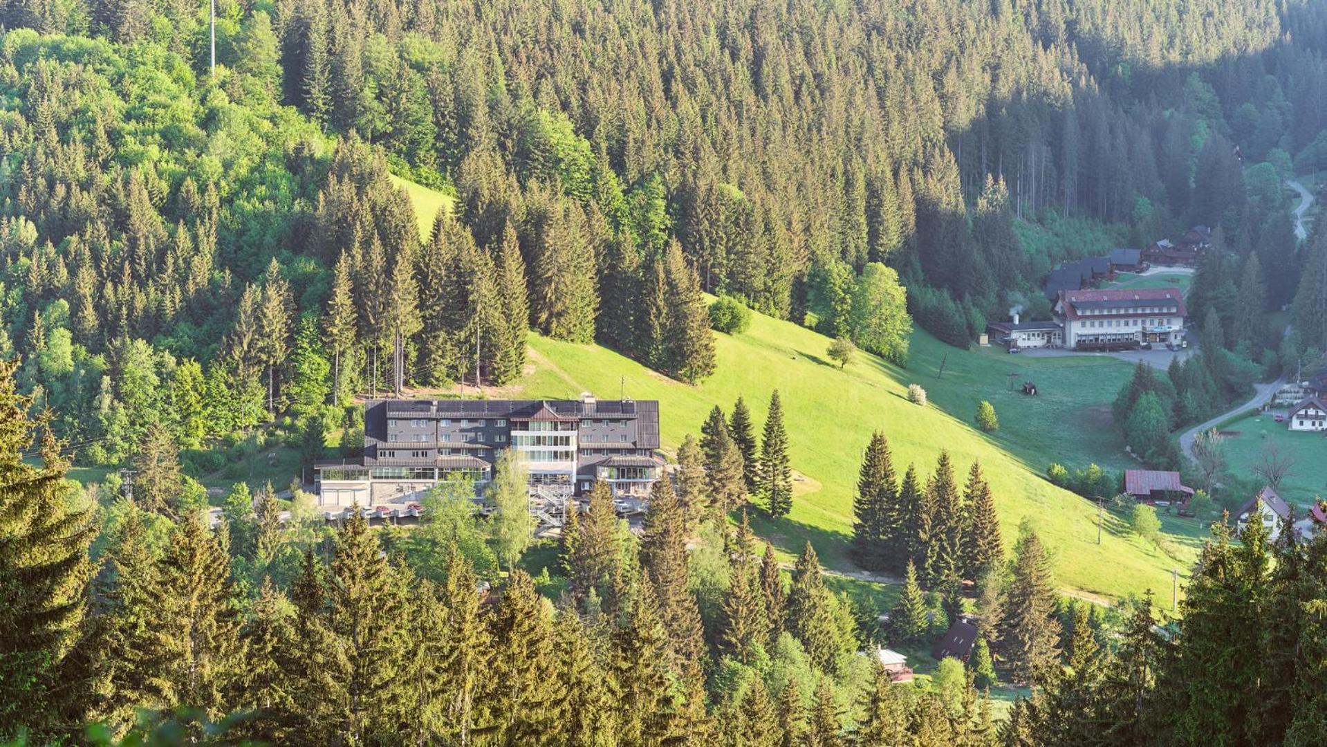 Spa Hotel Lanterna Velke Karlovice Ngoại thất bức ảnh